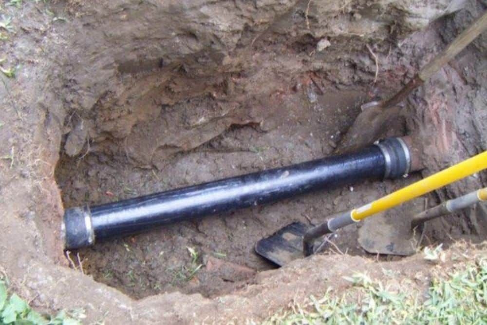 Quincy Underground Water Line Repair—10 Factors To Consider Before Excavating Your Water Service Trench