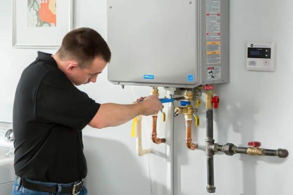 Saving Money With Quincy Plumbing Upgrades